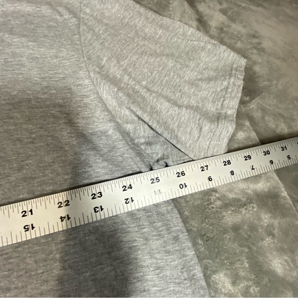 San Antonia Spurs Wembanyama T Shirt Men’s 2XL SATX Gray Short Sleeve Crew Neck - Picture 5 of 11